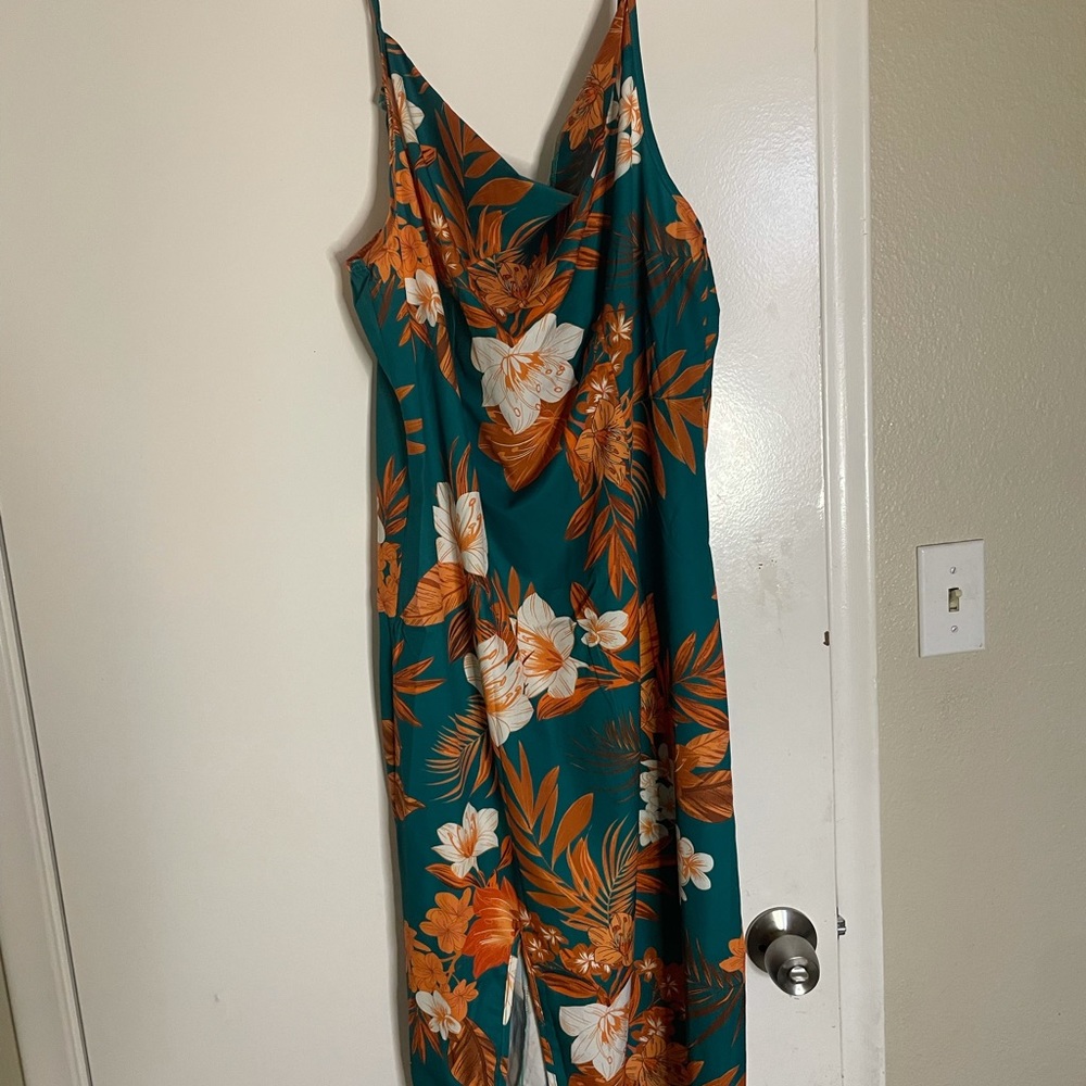 SHEIN SLIT DRESS